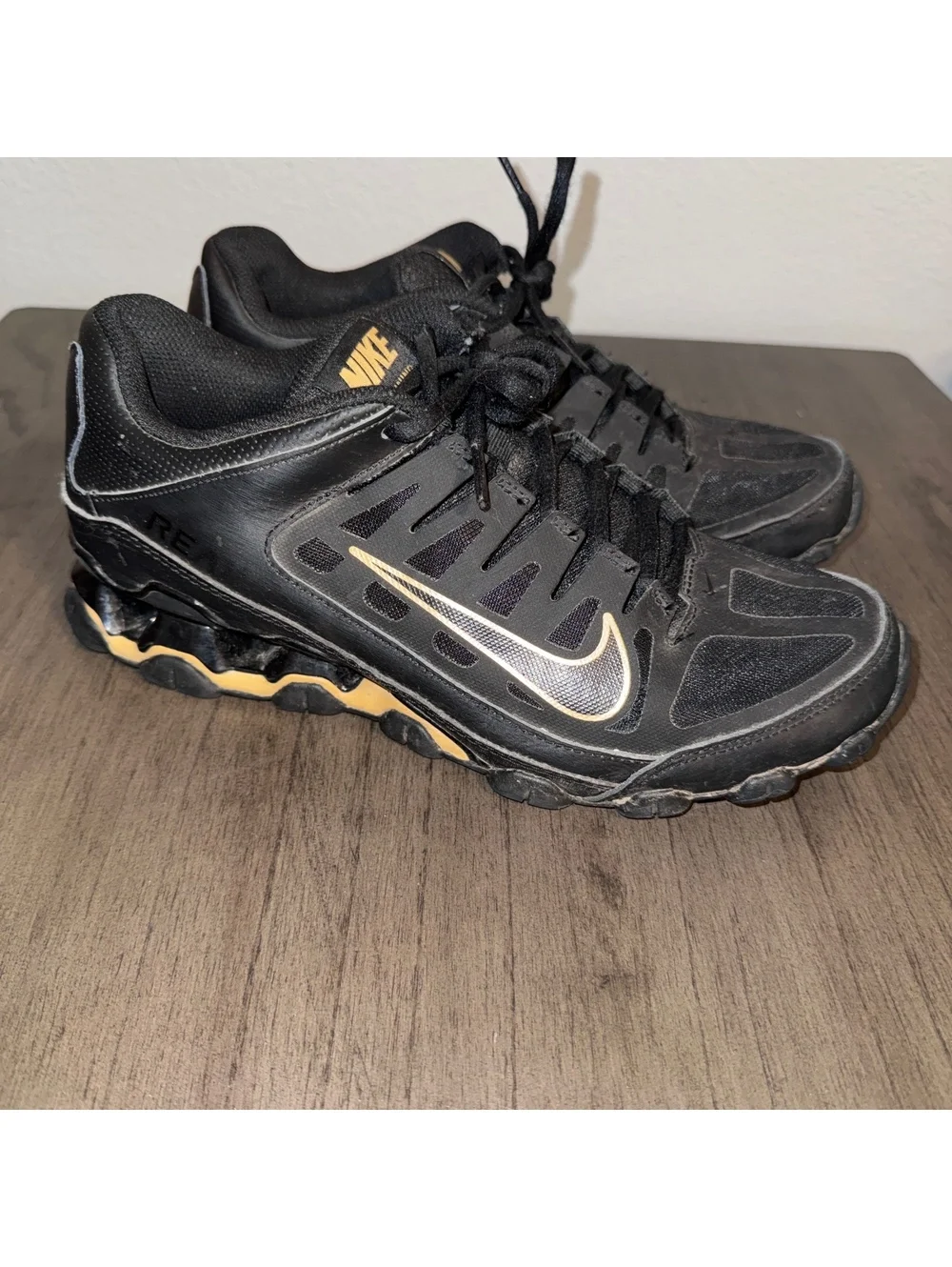 Nike Reax 8 TR Black Metallic Gold — Men’s 7.5